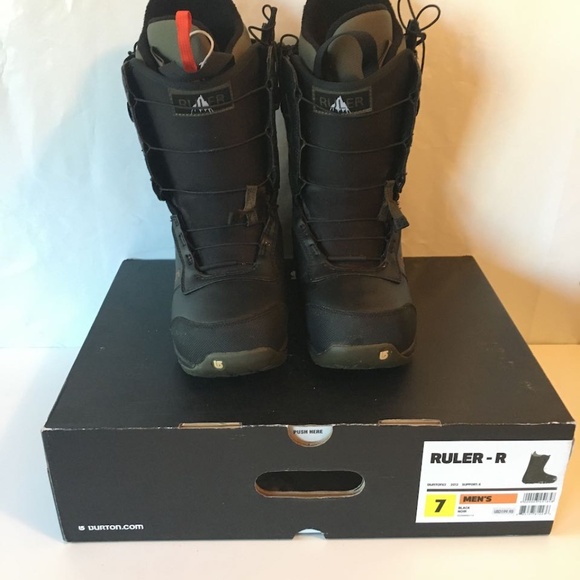 Burton Ruler Restricted Men\'s Snowboard Boots Size 7 main image 9